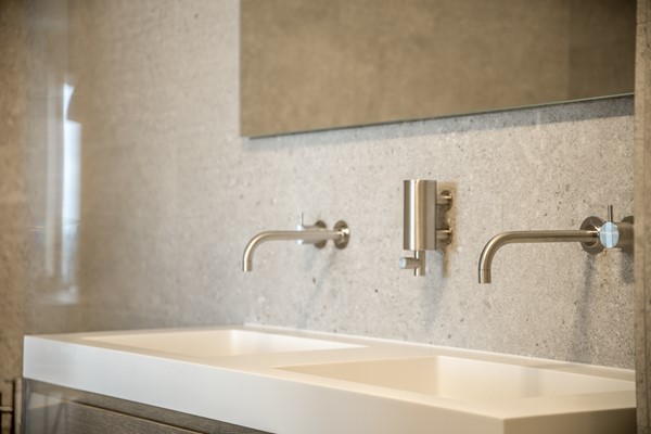 Medium property photo - Korte Ouderkerkerdijk 1W2, 1096 AC Amsterdam